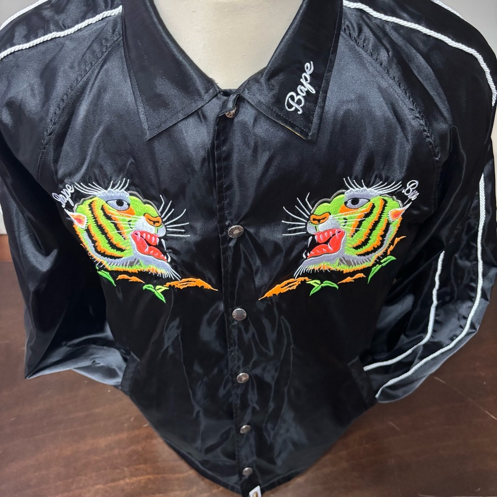🔥 BAPE Japan Mens Silk Tiger Embroidered Sukajan Jacket L Black Gold 🔥 - Picture 7 of 16